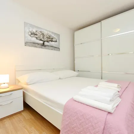 Lorena Apartamento Zadar