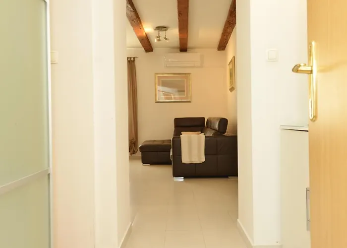 Διαμέρισμα Lorena *